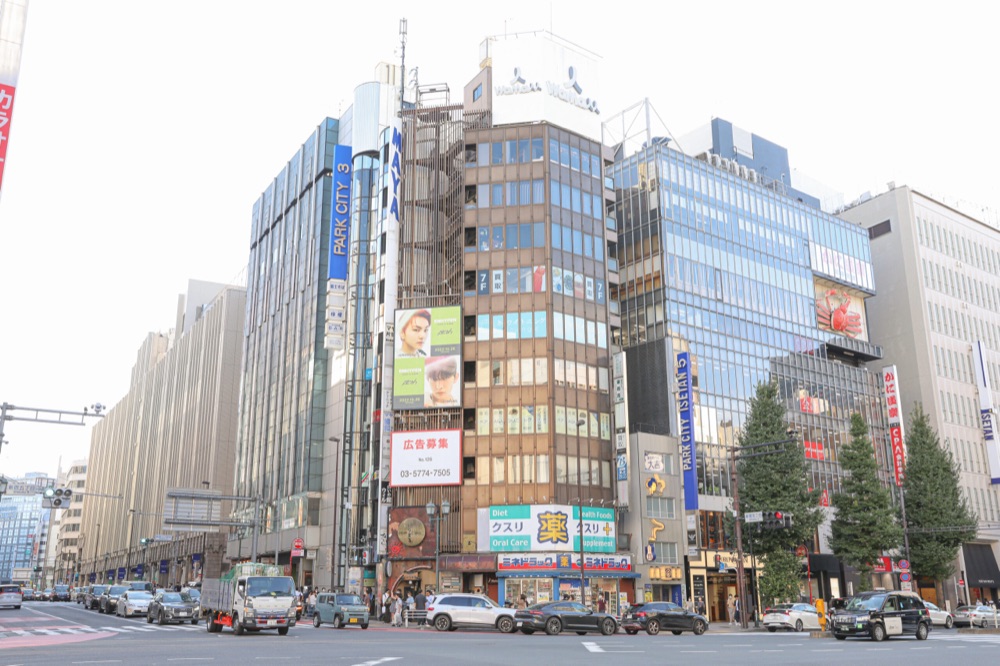 アクセス